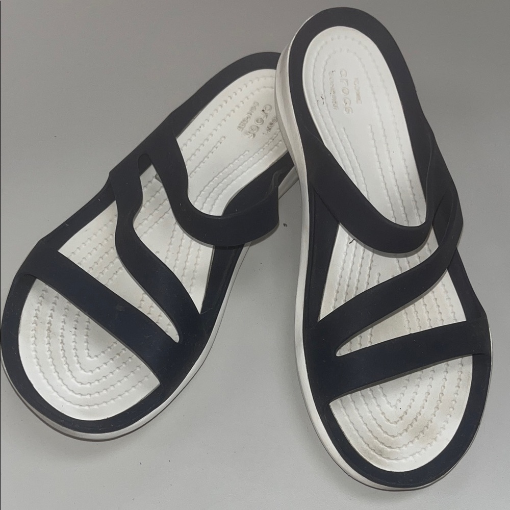 CROCS Blue and White Slide Sandals size 7
